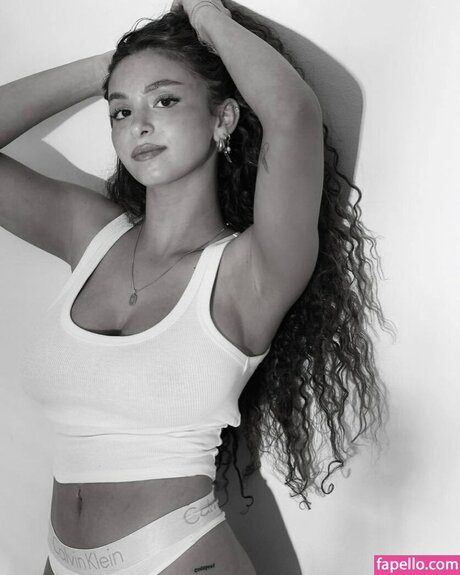 noadabushh onlyfans nude photos