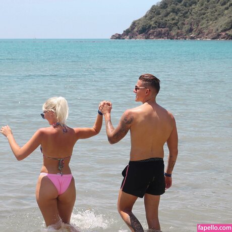 dabbleandtravel leak onlyfans