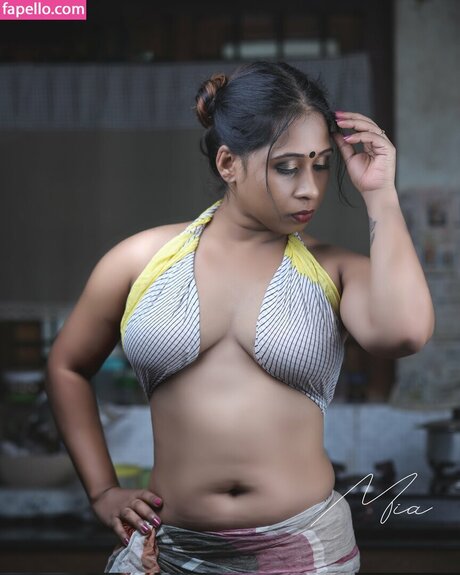 Gowri Mathews leaked only fans nudes