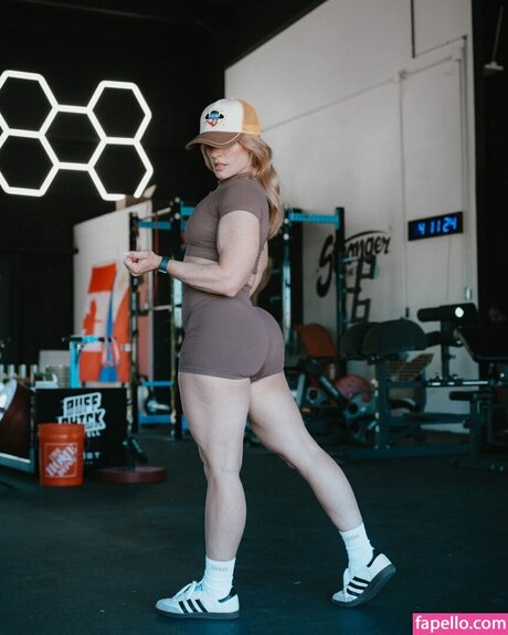 Meg Gallagher sex onlyfans