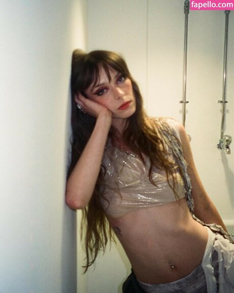 Holly Humberstone porn onlyfans