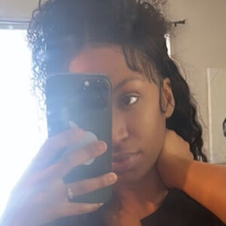 NaturalBadssss only fans nude leaks