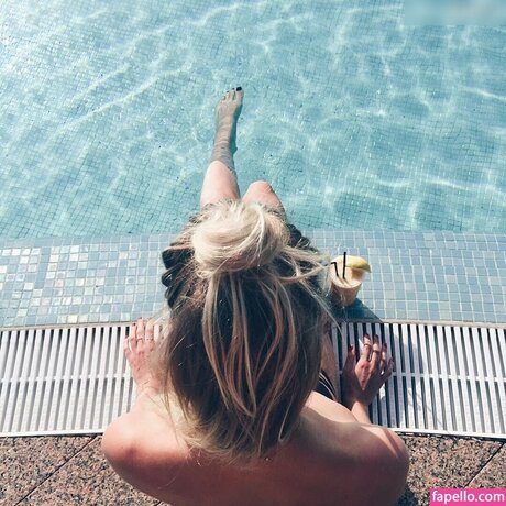 Carolin Niemczyk onlyfans leaks porn