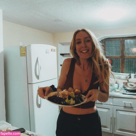 Chesca Ben onlyfans picture