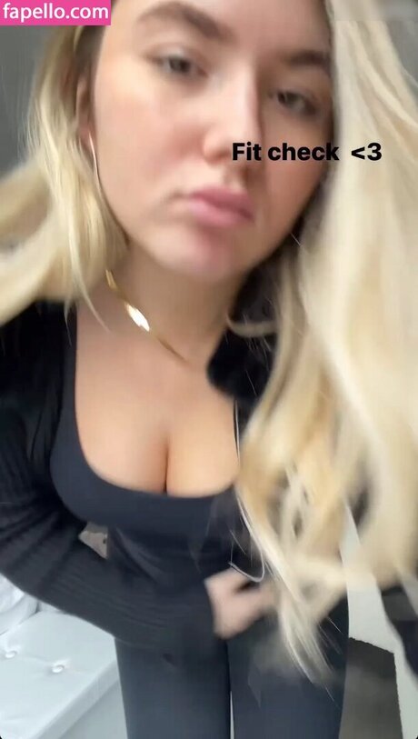 Charlie Ferarie feet onlyfans