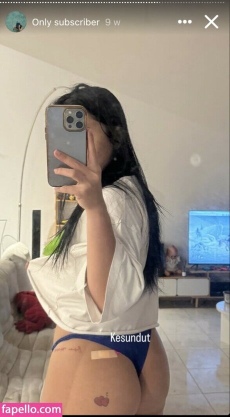 bluntviews_ onlyfans model images