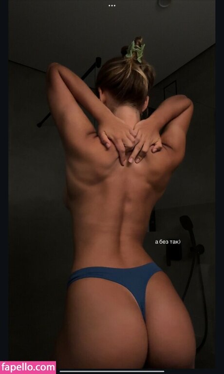 Zlatochkaden onlyfans posts