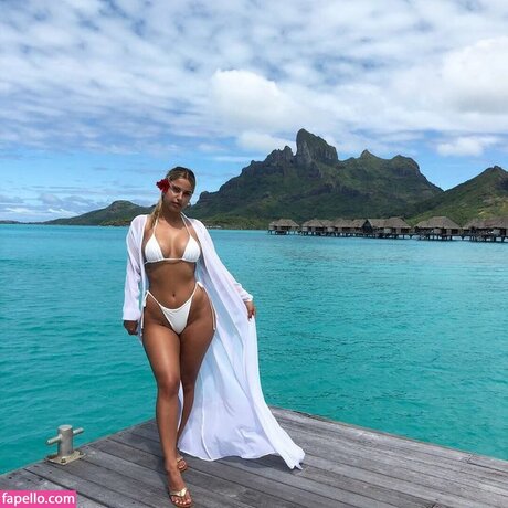 Sarah Patterson nude onlyfans leak