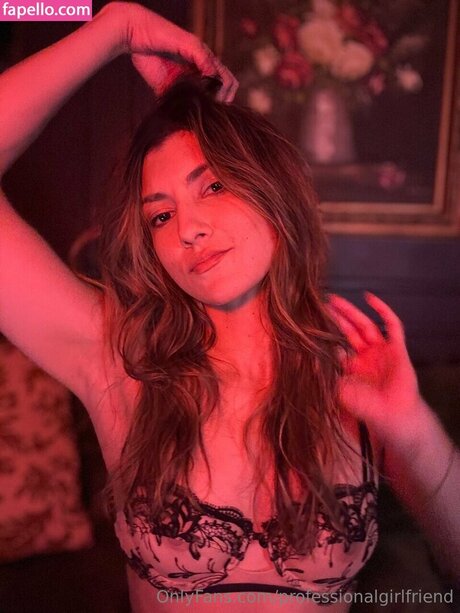 Gracie Canaan onlyfans strip