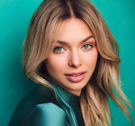 Bella Chadwick onlyfans naked