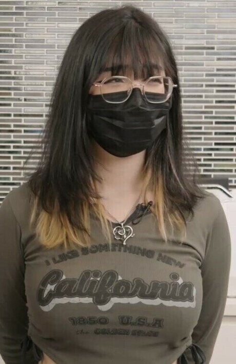 Harriet Barnes leaked naked onlyfans