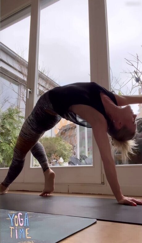 Wolke Hegenbarth onlyfans nude photos