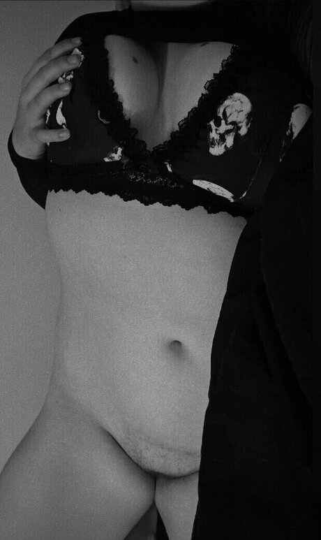 Ava Tricia onlyfans leaked dirtyship