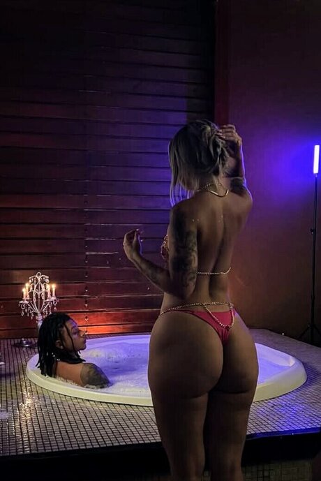 Pamela Sara xxx only fans