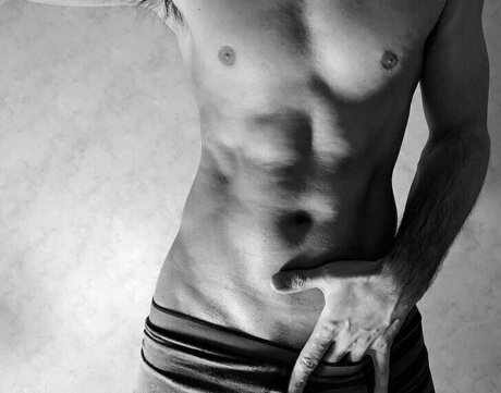 Gray Scale onlyfans lesk