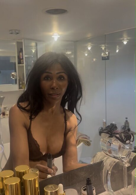 Sinitta leaks onlyfans porn