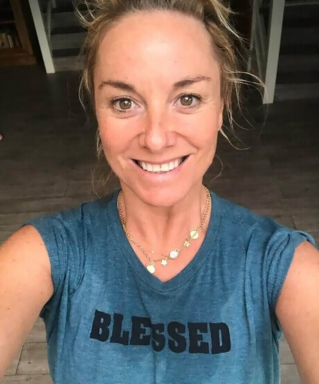 Tamzin Outhwaite leaks onlyfans