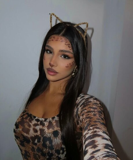 Roni Danino onlyfans model photos