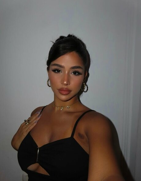 Roni Danino onlyfans model photo