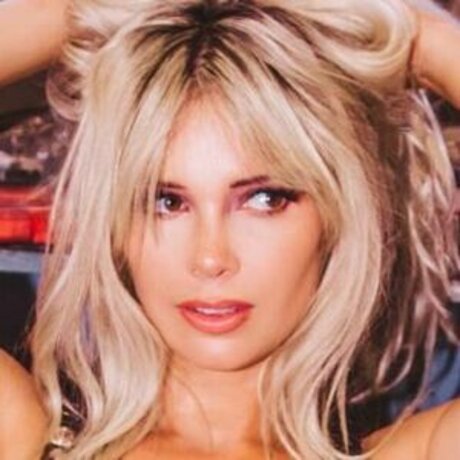 Louisa Marie is on onlyfans