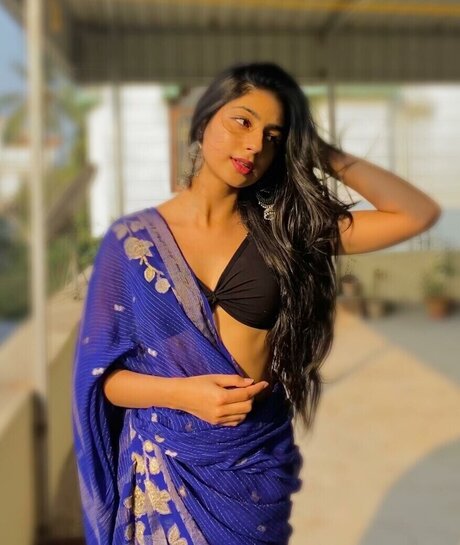 Exclusives Suhani Kapoor onlyfans joi