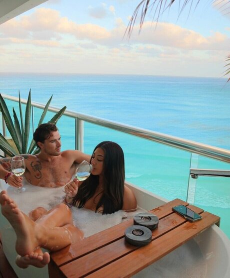 Baesito onlyfans desnuda