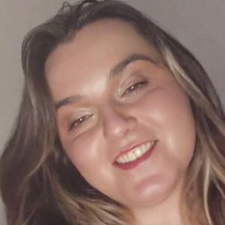 Emilywiththejuice onlyfans public photos