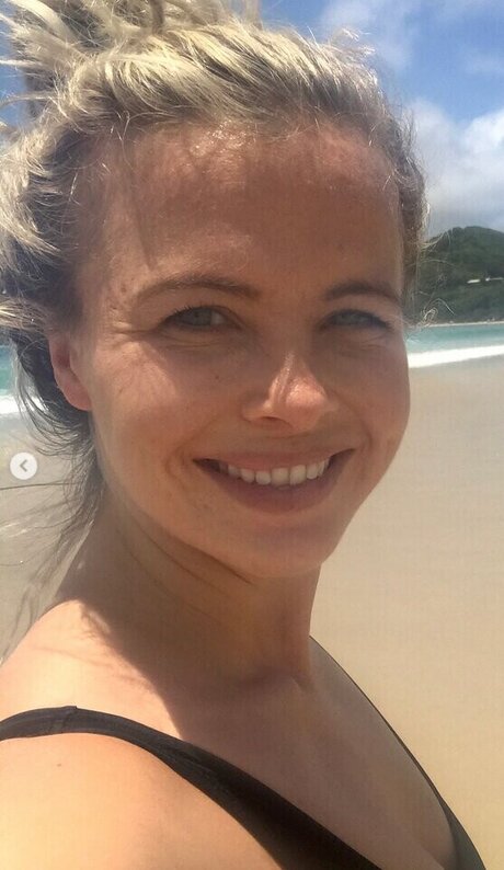 Shebahn Aherne only fans photos