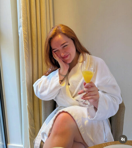 Eleanor Neale leaks onlyfans porn