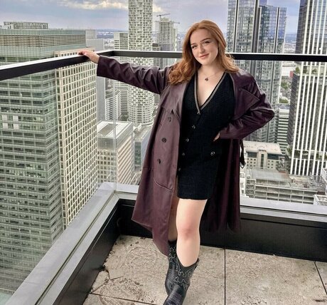 Eleanor Neale onlyfans nude leaked