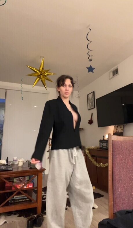 Dylan Troesken naked onlyfans leaks