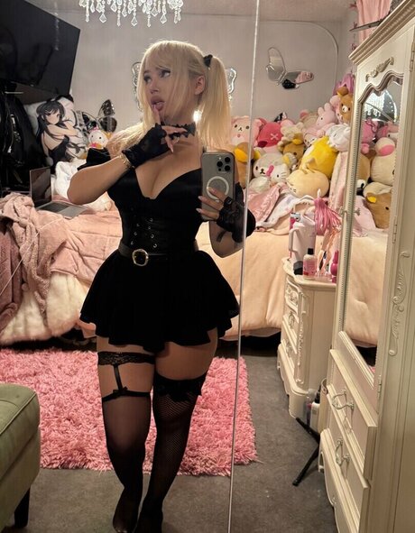 Ravegirlrori onlyfans leaked tits