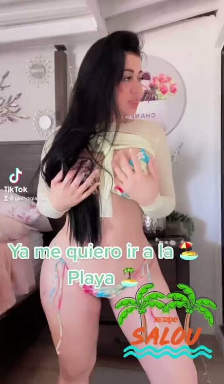 gladyscruz feet onlyfans