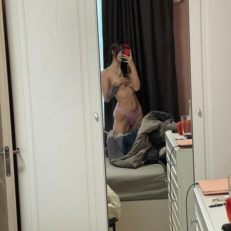 leonesan onlyfans leaked tits