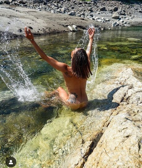 Jennifer Lange onlyfans pictures