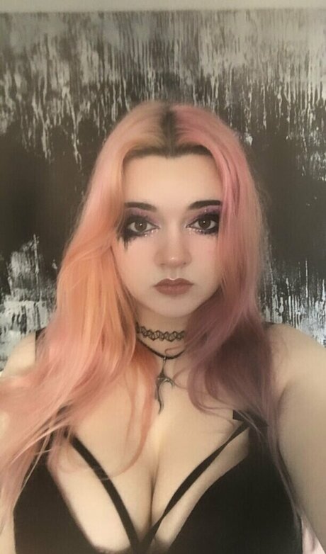 Ivy Riina onlyfans public photos