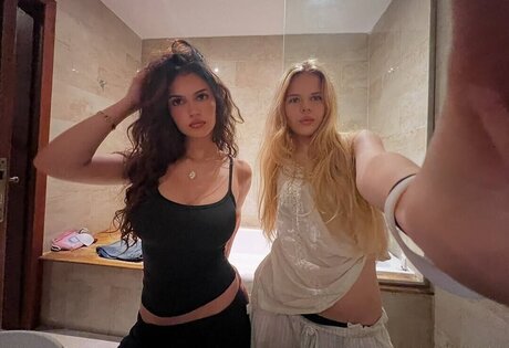 lindgrenrosie onlyfans model photos