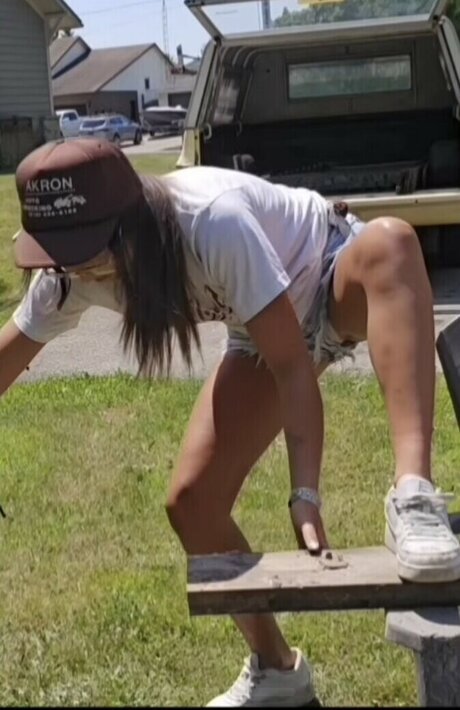 Nelllsterr Xoxo Nell onlyfans leak fuck