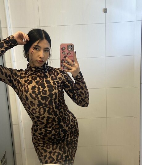 Glowww777 only fans leaked