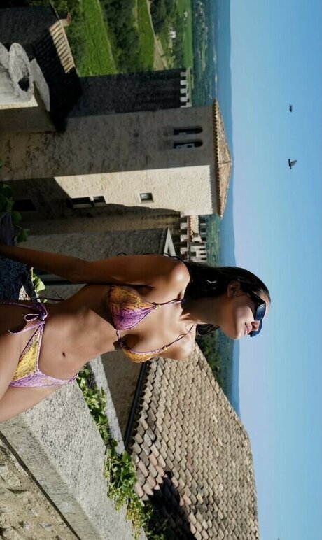 Emma Powell onlyfans public photos