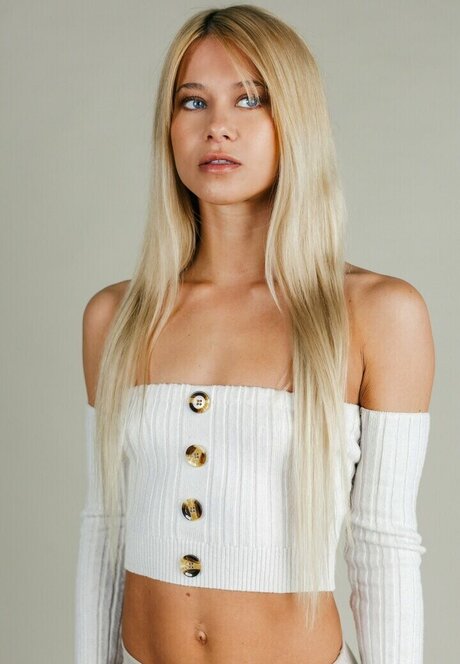 Kerry Carmody leaked onlyfans photos