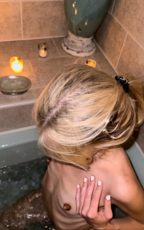 Kerry Carmody only fans leaks