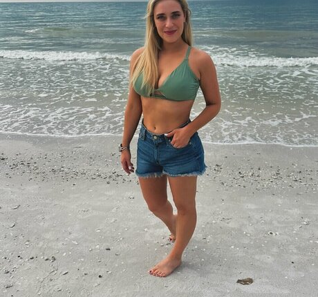 Tricia Whitaker onlyfans nude pics