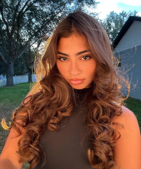 Bella Ramirez onlyfans sex leaked