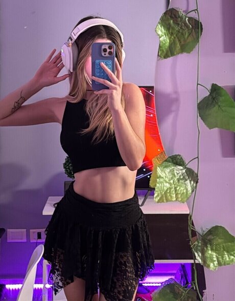 Soydairi nude on onlyfans