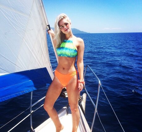 Jess Davies onlyfans sex