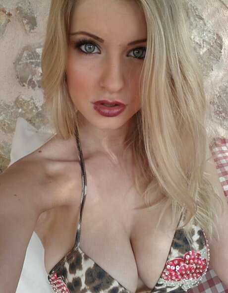 Jess Davies naked leaked onlyfans