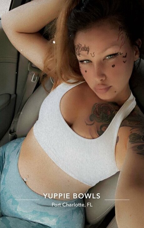 Amber Watkins onlyfans nude pictures