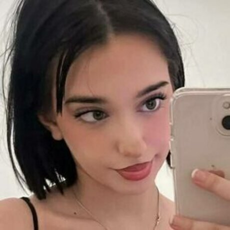 Kisojade Rejinamunoz onlyfans posts