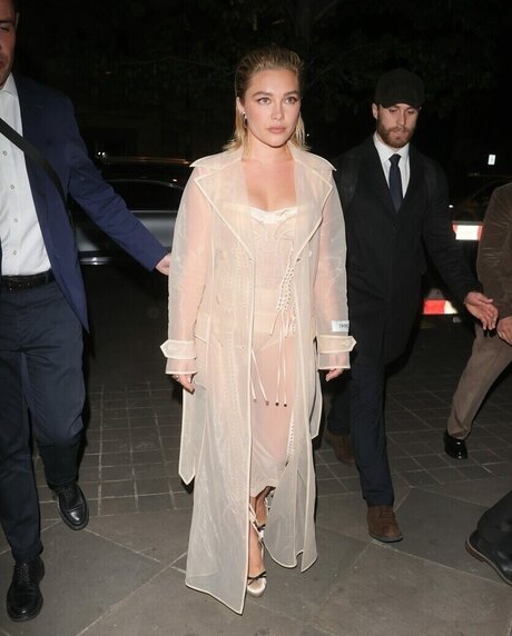 florencepugh onlyfans leaka